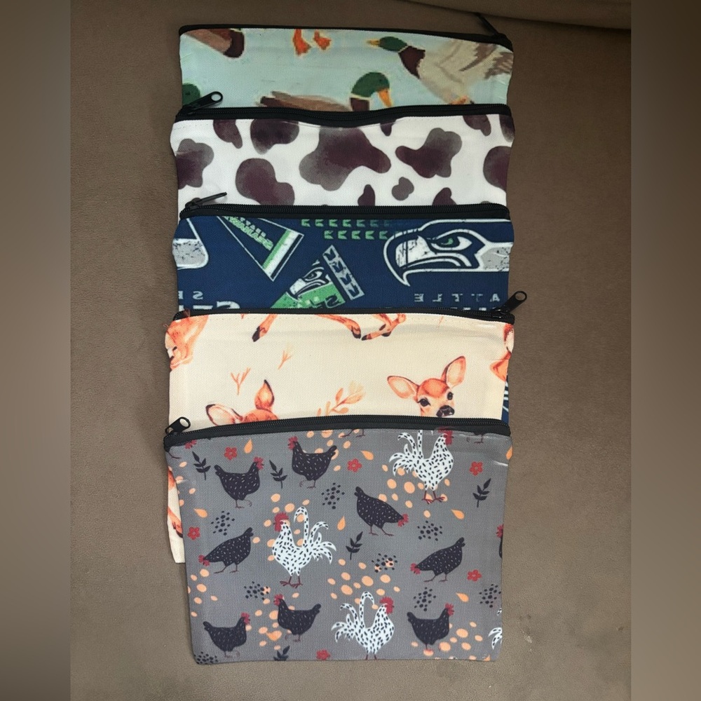 Stylish Multi-Patterned Women's Pouch Set - image 1